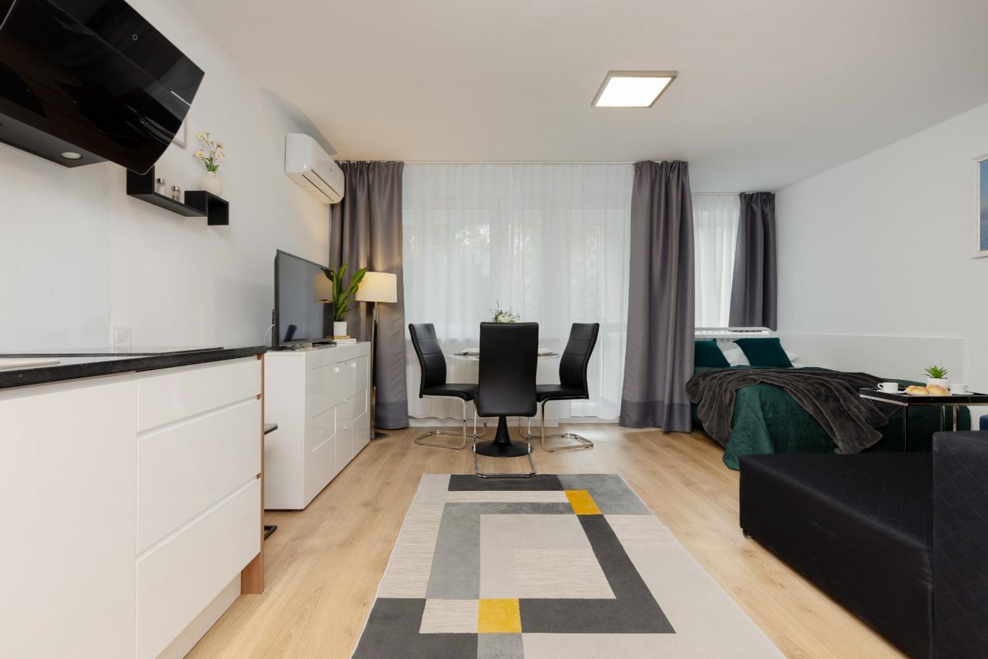Studio Bruna Metro Pole Mokotowskie By Noclegi Renters Варшава Екстериор снимка